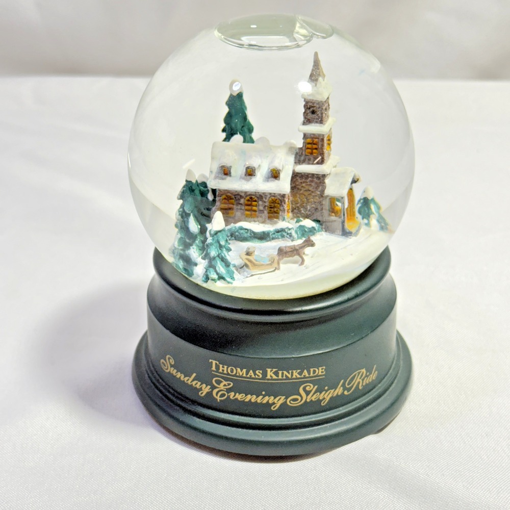 Thomas Kinkade "Sunday Evening Sleigh‎ Ride" Musical Snowglobe 1996